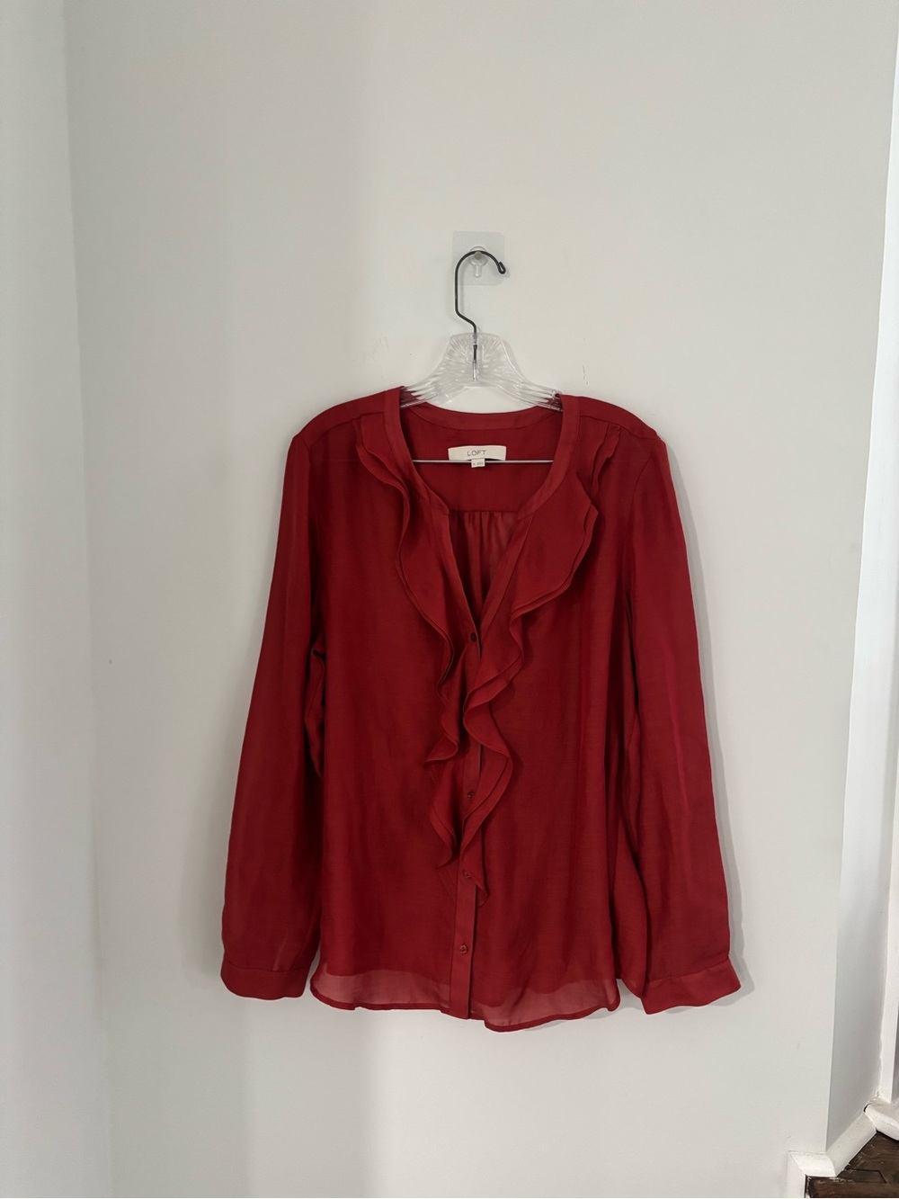 🐞LOFT Crimson Ruffle-Front Blouse - Picture 3 of 9